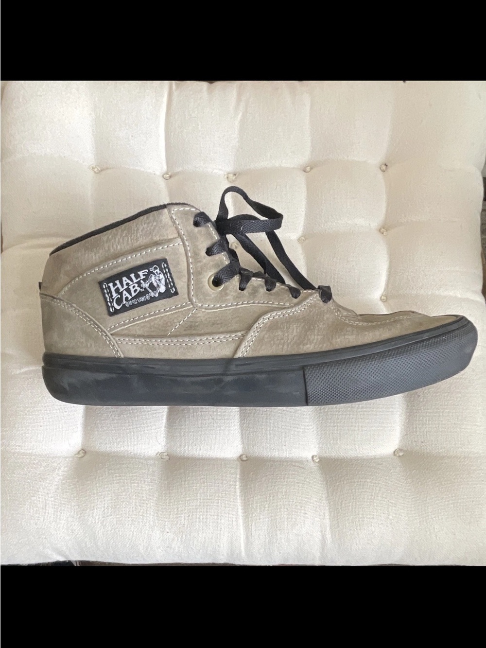 Vans Half Cab Mid-Top Suede Sneakers in Taupe with Black Sole - Picture 5 of 10